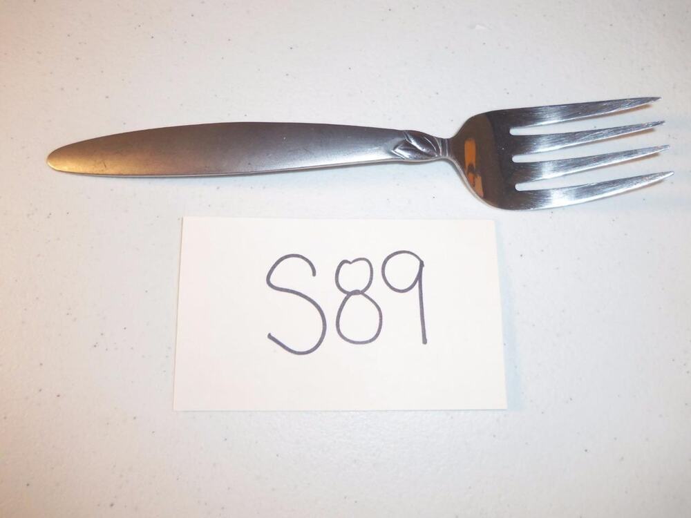 Pfaltzgraff Satin Laurel Solid Serving Fork Stainless 18/0 -0316S89